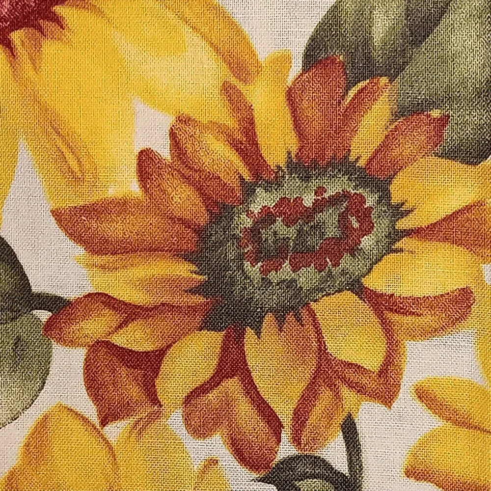 Set Of 5 Cloth Sunflower Napkins White Yellow Green Floral Fabric Square 17x17